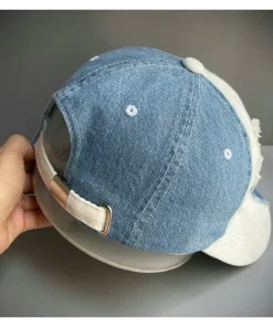 Mũ lưỡi trai Jean rách hai màu xanh trắng